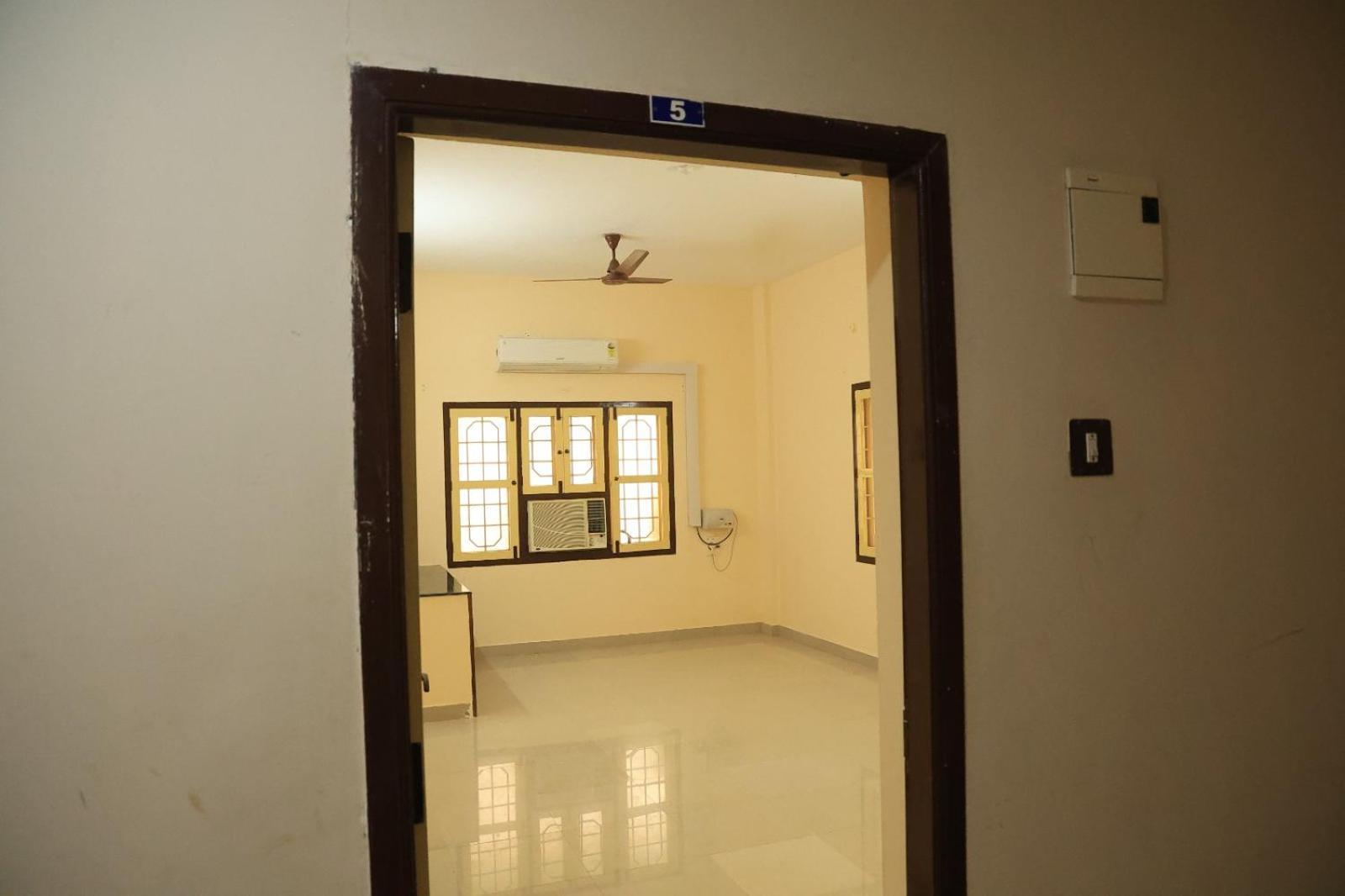 Official Sripuram Golden Temple Guest House Vellore Exterior photo